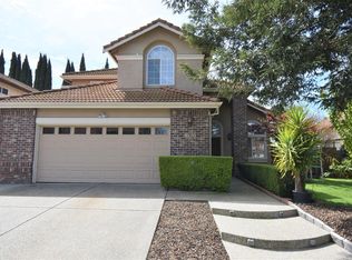 8570 Maple Hall Dr, Sacramento, CA 95823