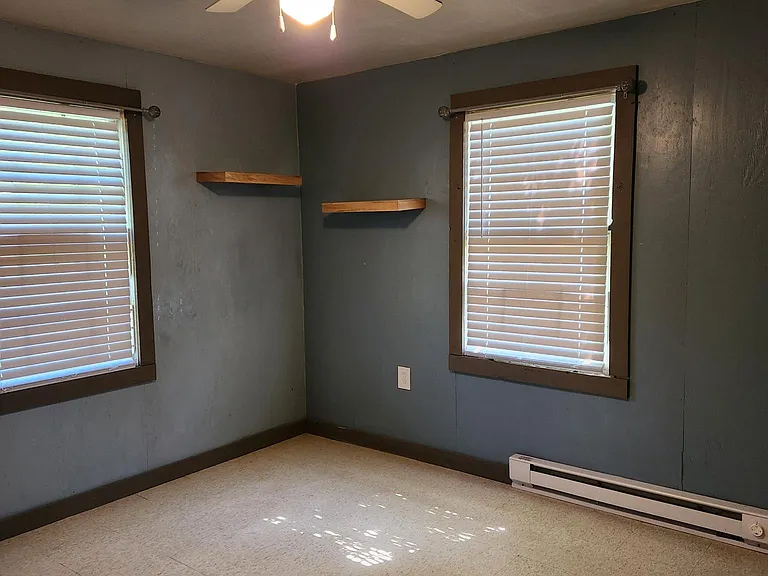 4057 Villa Ave — Photo 12