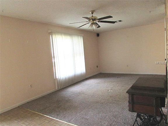 5th image of 35825 Lakewood Dr