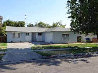 3240 E Buckingham Way, Fresno, CA 93726