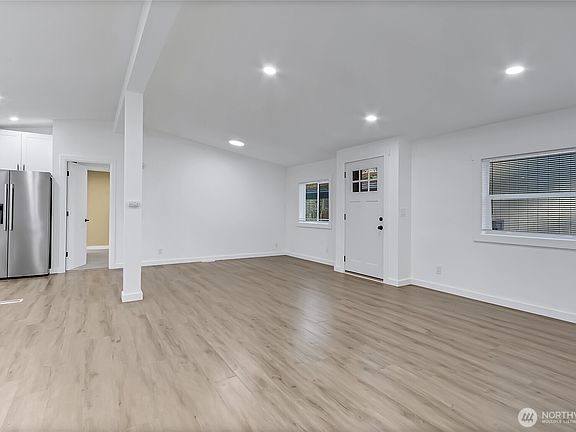 4th image of 706 164th Street Ct E #58