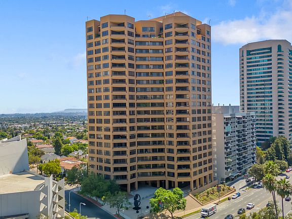 2nd image of 10430 Wilshire Blvd APT 2001