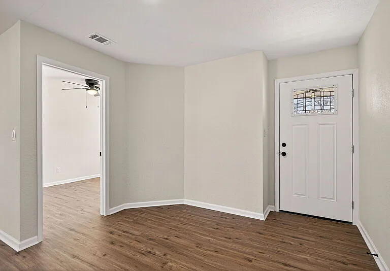 192 Oriole Dr — Photo 17