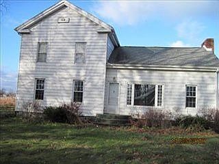 2nd image of 9317 Five Mile Rd