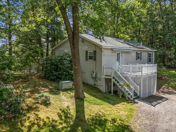 2 Casey Road, East Kingston, NH 03827