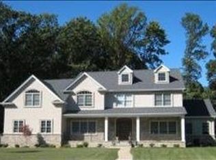 157 Grannis Ave, Morris Plains, NJ 07950