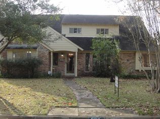 627 Bendwood Dr, Houston, TX 77024