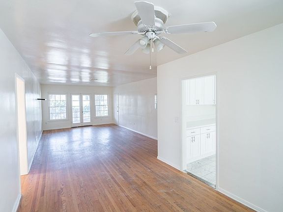 3rd image of 10996-10998 Roebling Ave #3