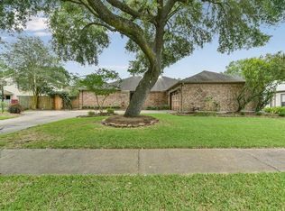 16006 Brookvilla Dr, Houston, TX 77059
