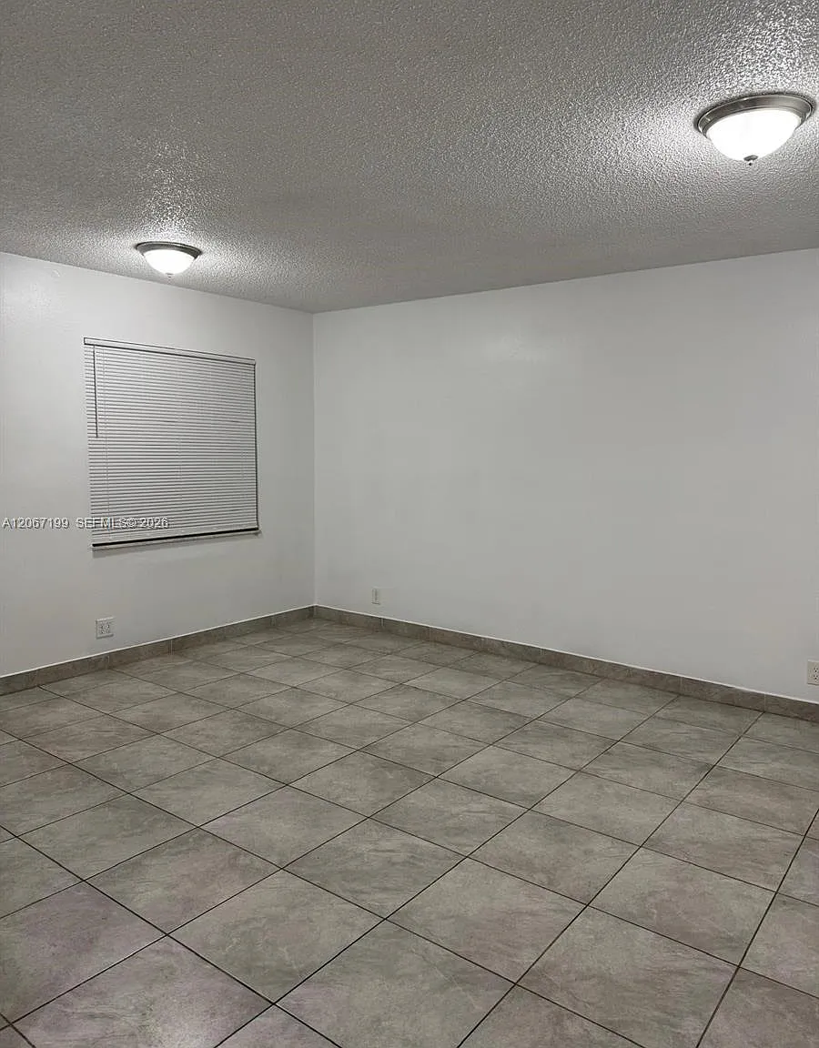 Hovianna Viii Condo — Photo 3