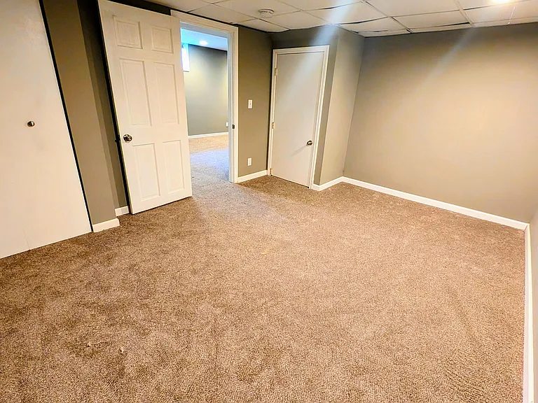8816 Knollwood Dr — Photo 19