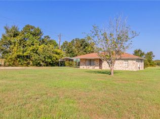 18633 E Highway 79, Gause, TX 77857