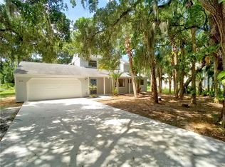 425 Purdy St, Englewood, FL 34223