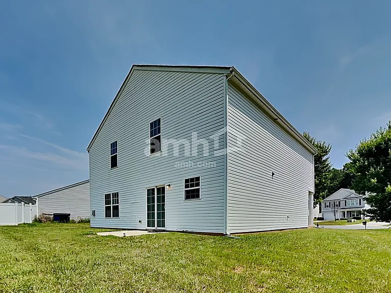 5888 Odenton Ln — Photo 22