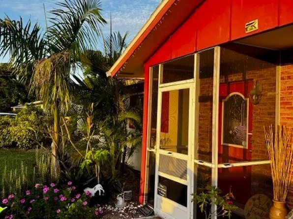 4531 SE 11th Pl, Cape Coral, FL 33904