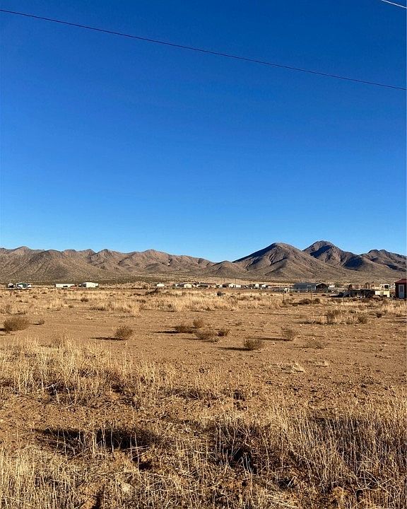 2nd image of 000 Avenida Vientos