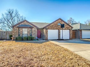 629 Old English Rd, Edmond, OK 73003