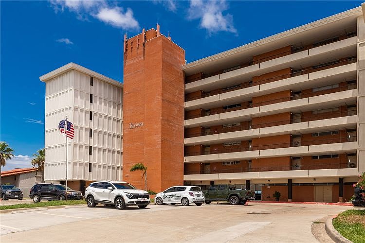 1st image of 4302 Ocean Dr #43/44