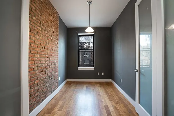 Rented by Avenues Real Estate | media 16