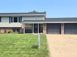 761 Klein Dr, Smithton, IL 62285