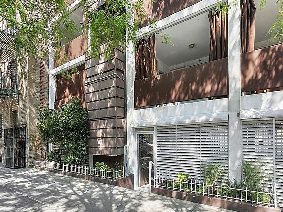 4th image of 1311 Pacific St APT 404
