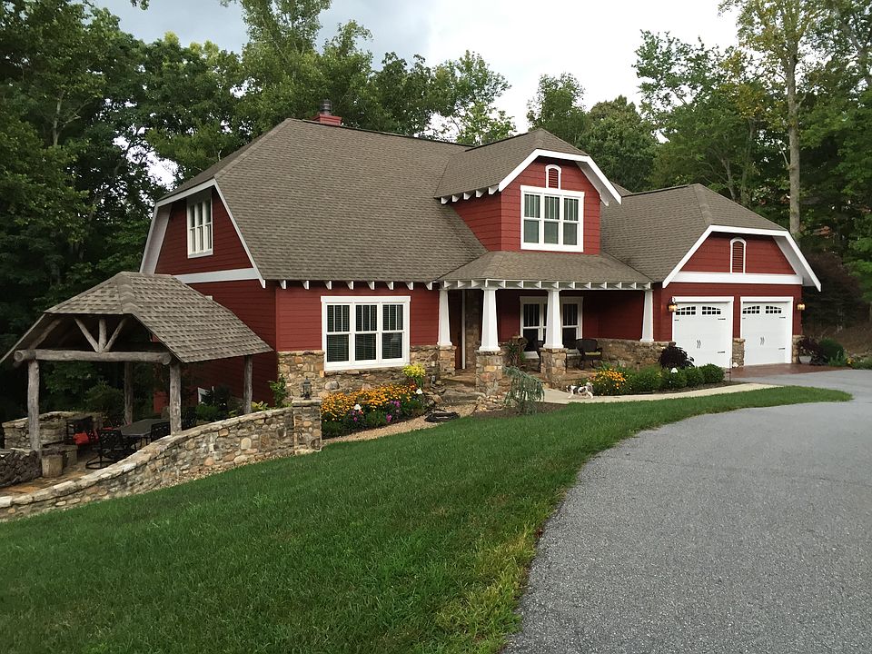 1st image of 105 W Pointe Dr