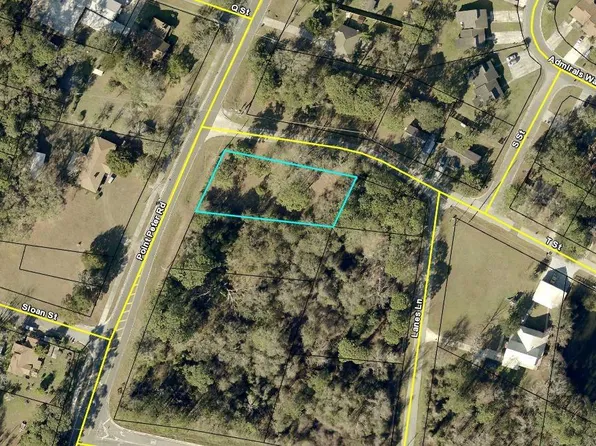 1664 Point Peter Rd, Saint Marys, GA 31558