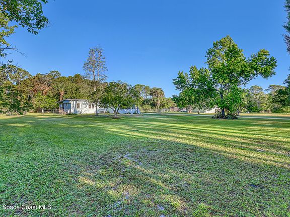 3rd image of 2540 Tuscany Dr