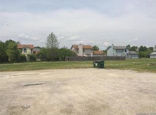 802 Noble Dr, East Saint Louis, IL 62203
