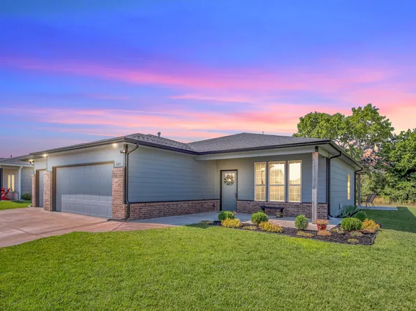 501 Sweetwater Rd, Maize, KS 67101
