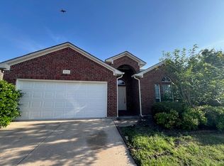 3812 Wheeling Dr, Fort Worth, TX 76244