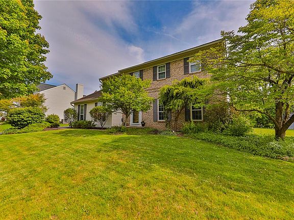 2nd image of 6017 Helen Dr