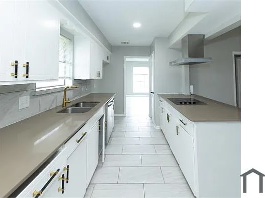 4 bed, 2000 sqft, $1,900 — Photo 2