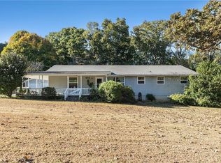 404 Rocky Creek Rd, Hampton, GA 30228