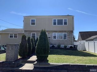 66 Fox Pl FLOOR 2, Bergenfield, NJ 07621