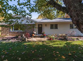 1545 Harmony Rd, Akron, OH 44333