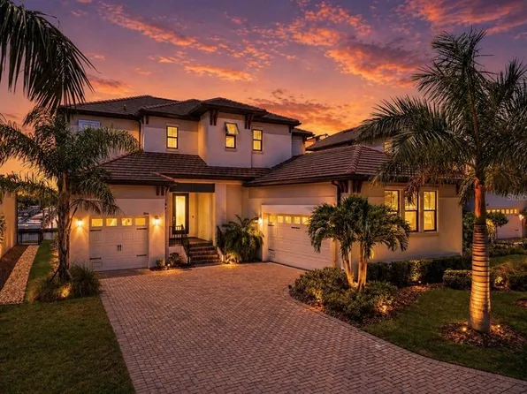 3016 Christophers Watch Ln, Ruskin, FL 33570