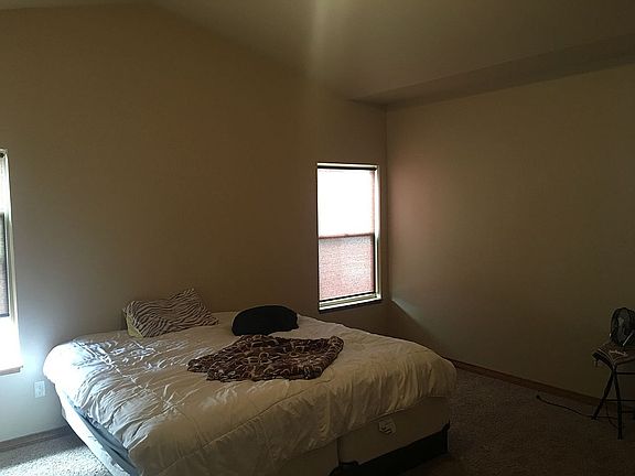 4th image of 4138 Cliff St