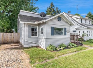 1549 E 3rd St, Mishawaka, IN 46544