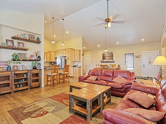 4th image of 4506 Antelope Dr