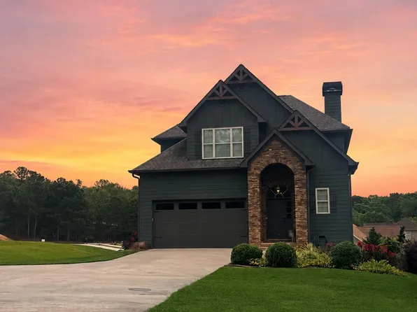 247 Karis Dr, Dadeville, AL 36853