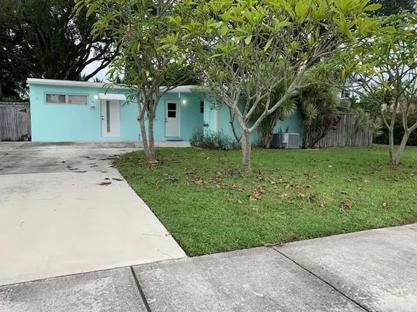 3121 SW 15th Court, Fort Lauderdale, FL 33312