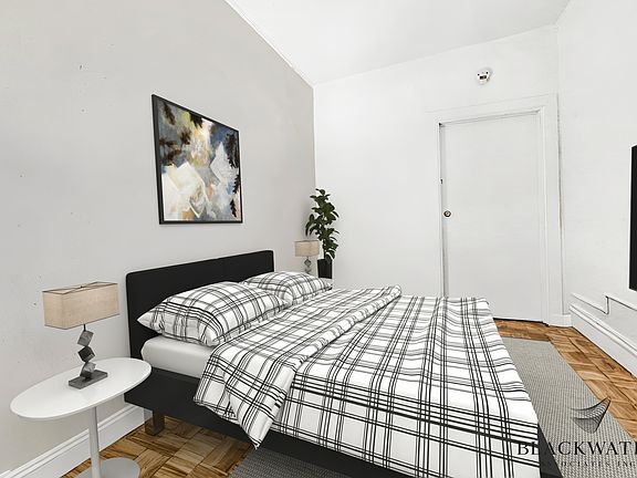 5th image of 325 E 89th St #2R