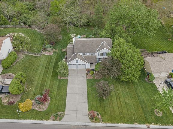 5th image of 5642 Bluepine Dr