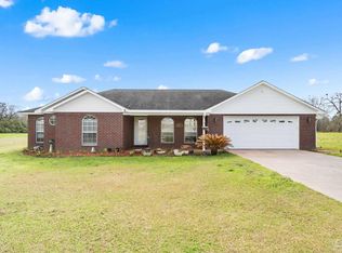 2963 Country Mill Rd, Milton, FL 32570