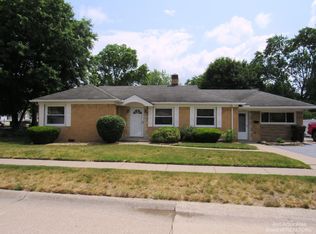 70 N Biggs St, Belleville, MI 48111