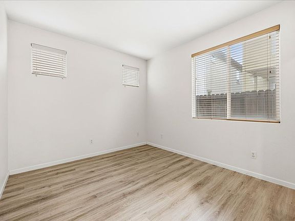 5th image of 3621 El Dala Ln
