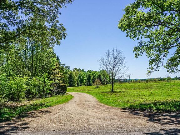 2nd image of 1699 County Road 3905