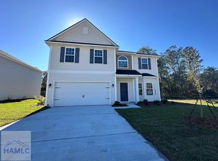 41 Glendale Ln, Hinesville, GA 31313