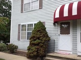 180 Beauchamp Ter APT 1, Chicopee, MA 01020